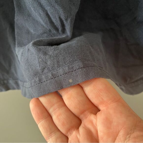 Vintage Graphic T-shirt Nature Scene Wolves Bears Eagles Full Moon Navy Blue - Picture 3 of 7